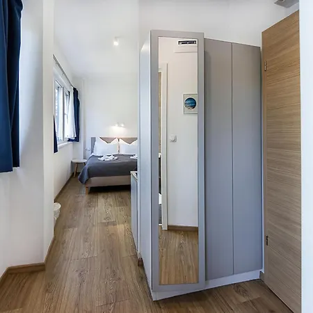Plage-on Panzio Bed and Breakfast