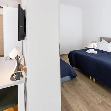 Plage-on Panzio Bed and Breakfast 4*