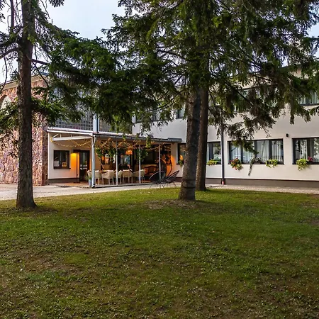 Frühstückspension Plage-on Panzio 4*
